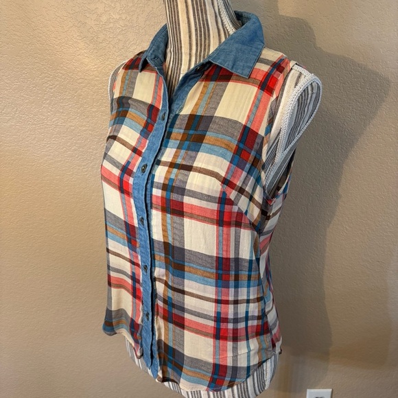 Roommates Top Small Multicolor Plaid Button-Down Shirt Sleeveless Blue Red White - Picture 7 of 13